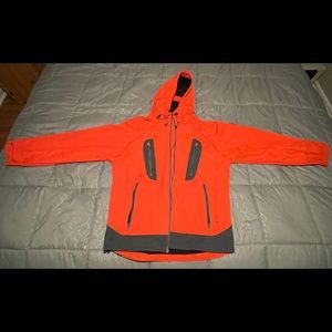 Softshell hooded jacket by Norwear